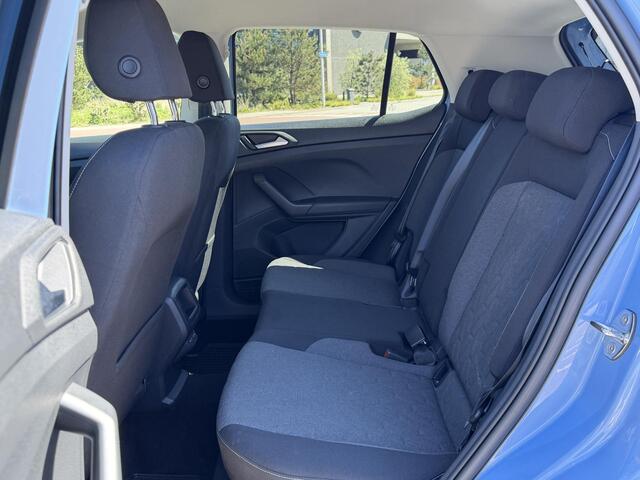 Volkswagen T-Cross 1.0 TSI Life Edition 115pk automaat | IQ Assist | Camera | App-Navi | 17LM