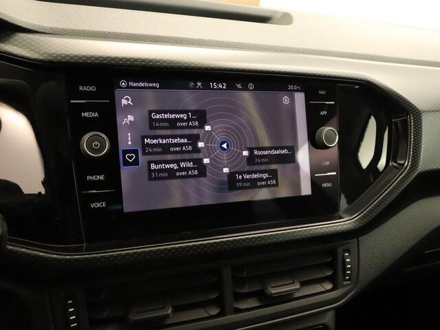 Volkswagen T-Cross 1.0 TSI Life ORIGINEEL NEDERLANDSE AUTO - AFKOMSTIG VAN 1E EIGENAAR - PARKEERSENSOREN VOOR/ ACHTER - NAVIGATIE - ADAPTIEVE CRUISE CONTROL - AIRCO - ARMSTEUN VOOR - 4 SEIZOENENBANDEN - DAKRAILS - DAB AUDIO