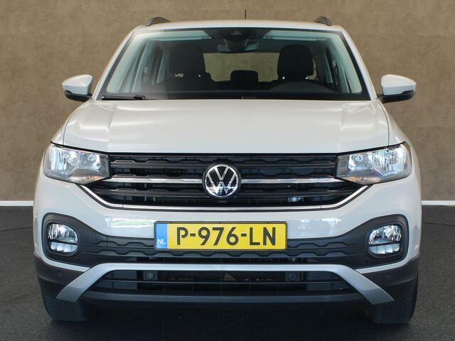 Volkswagen T-Cross 1.0 TSI Life ORIGINEEL NEDERLANDSE AUTO - AFKOMSTIG VAN 1E EIGENAAR - PARKEERSENSOREN VOOR/ ACHTER - NAVIGATIE - ADAPTIEVE CRUISE CONTROL - AIRCO - ARMSTEUN VOOR - 4 SEIZOENENBANDEN - DAKRAILS - DAB AUDIO