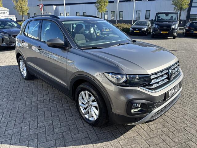Volkswagen T-Cross 1.0 TSI Lounge Carplay Climate Cruise Parkeersensoren