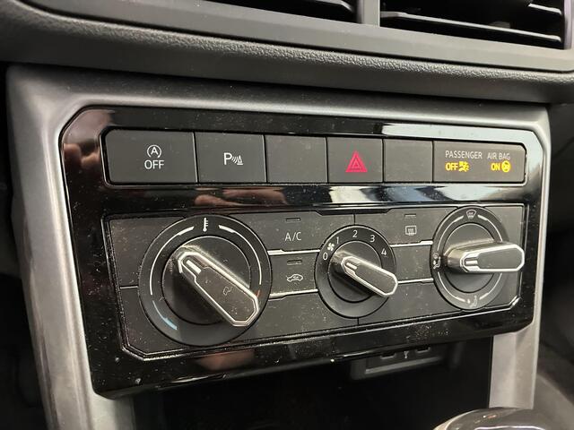 Volkswagen T-Cross 1.0 TSI 110pk DSG Life · Camera · Apple/Android Car Play · P-Sensoren · Dodehoek Detectie · Keyless · 16'' Inch ·