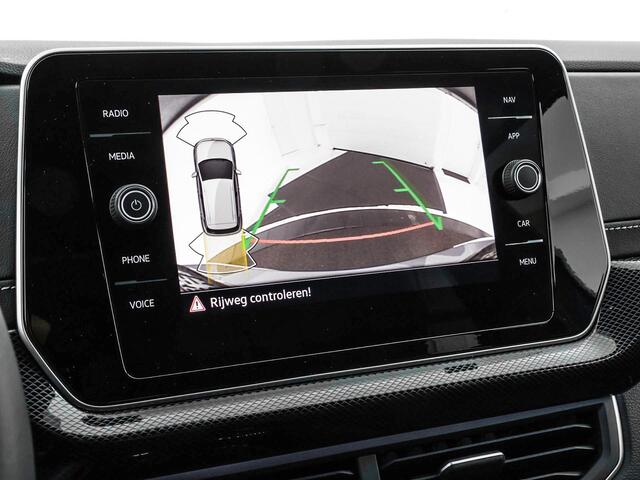 Volkswagen T-Cross 1.5 TSI 150pk DSG R-Line · Camera · Matrix LED · Afneembare Trekhaak · ACC · Stoelverwarming · Apple/Android Car Play · Garantie t/m 18-07-2027