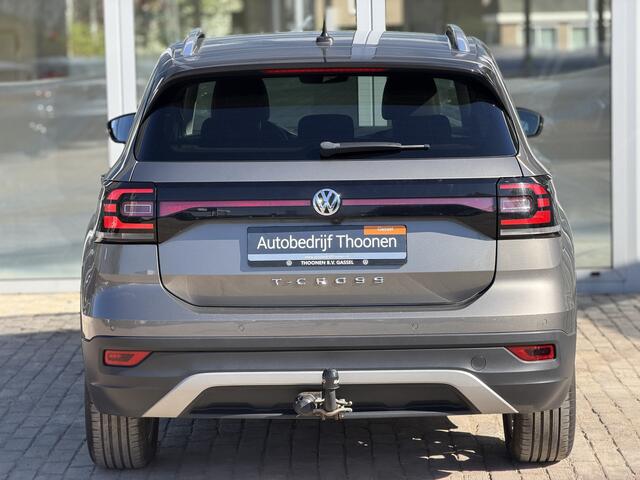 Volkswagen T-Cross 1.0 TSI Style Trekhaak | Camera | Dodehoek | ACC