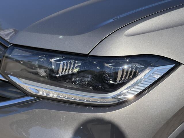 Volkswagen T-Cross 1.0 TSI Style Trekhaak | Camera | Dodehoek | ACC