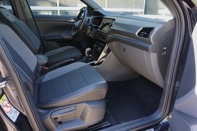 Volkswagen T-Cross 1.5 TSI Style Business R Navi/Camera/Trekhaak!