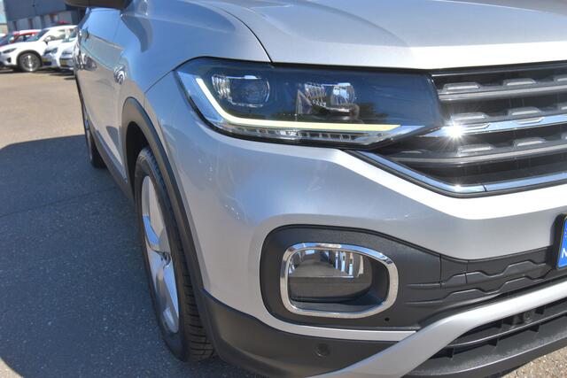 Volkswagen T-Cross 1.5 TSI Style , TREKHAAK , A UITRIJ CAM , CLIMATR , CR CONTR , LED KOPL , PDC V+A ,