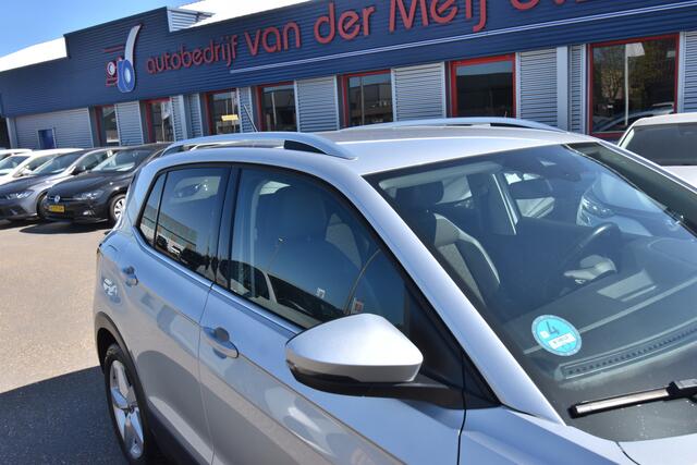 Volkswagen T-Cross 1.5 TSI Style , TREKHAAK , A UITRIJ CAM , CLIMATR , CR CONTR , LED KOPL , PDC V+A ,