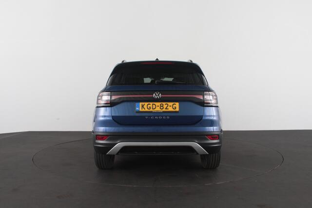 Volkswagen T-Cross 1.0 TSI Life > Camera/17inch/Reef Blue metallic...