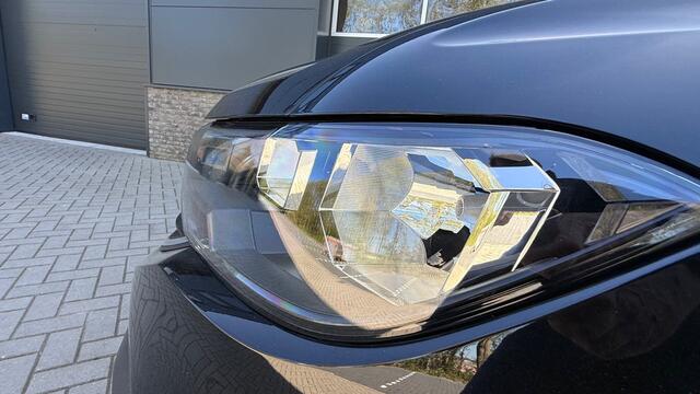 Volkswagen T-Cross 1.0 TSI Life Climate Control / Apple carplay / DAB / Cruise