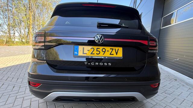 Volkswagen T-Cross 1.0 TSI Life Climate Control / Apple carplay / DAB / Cruise