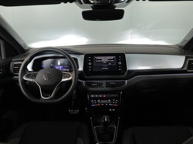 Volkswagen T-Cross 1.0 TSI 85 kW DSG LIFE GOAL 115 pk | Parkeersensoren voor en achter | Verwarmbare voorstoelen | Digital cockpit