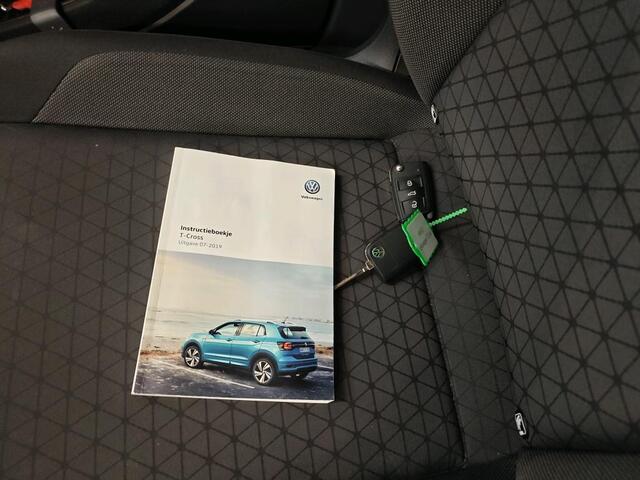 Volkswagen T-Cross 1.0 TSI Life 1e Eigenaar | NL-Auto | Volledig Onderh | BTW | Navi | Carplay | Ad Cruise | Alarm klasse 3 | DAB | Bots | Full Led | PDC