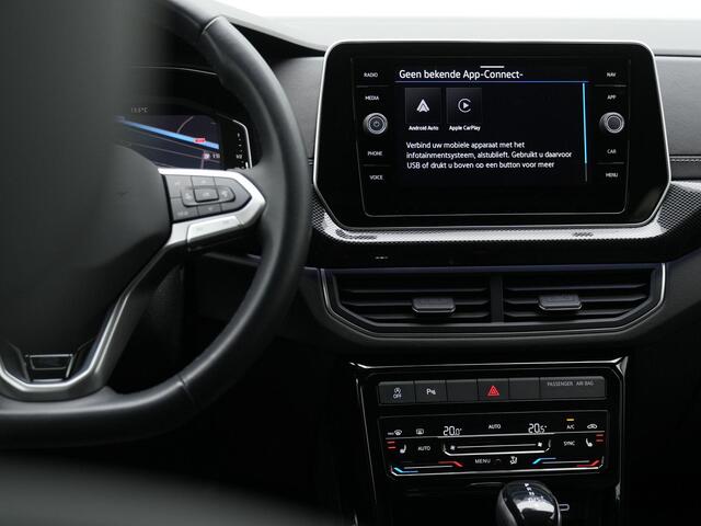 Volkswagen T-Cross 1.0 TSI 115 pk DSG R-Line | IQ Light | Achteruitrijcamera | Adaptive Cruise | Stoelverwarming | Navigatie