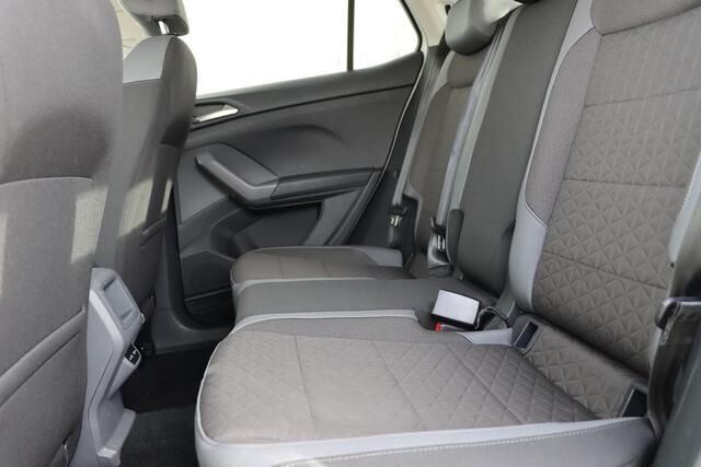 Volkswagen T-Cross 1.0 TSI Style 115pk DSG7 | Stoelverwarming | Carplay | Adaptive