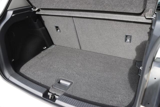 Volkswagen T-Cross 1.0 TSI Style 115pk DSG7 | Stoelverwarming | Carplay | Adaptive