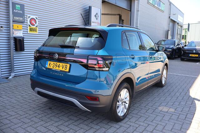 Volkswagen T-Cross 1.0 TSI Life Business 2e Eigenaar | NL-Auto | Volledig Onderh | BTW | Navi | Camera | Carplay | Ad Cruise | DAB | Bots | Full Led | PDC