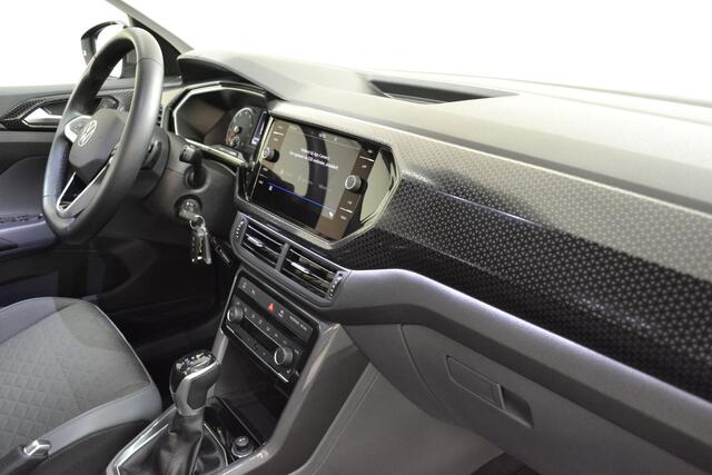 Volkswagen T-Cross 1.5 TSI 150PK 7-DSG Style Team Navi / Carplay / Camera / Stoelver. / Afn Trekhaak /