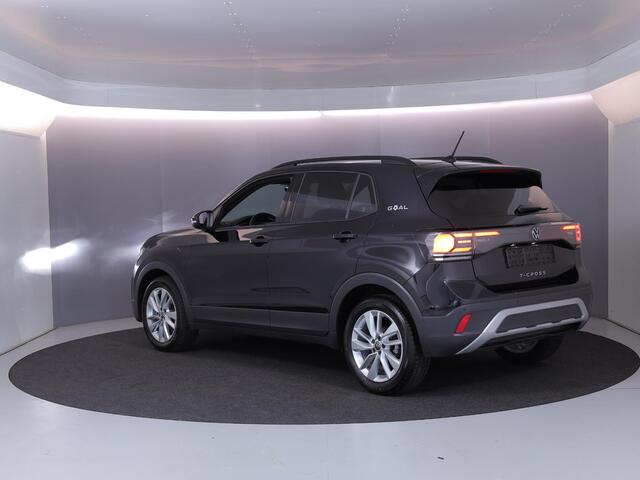 Volkswagen T-Cross 1.0 TSI Life Edition GOAL 116 pk Automaat (DSG) | Navigatie | Trekhaak (afneembaar) | Parkeersensoren (Park assist) | Autom. airco | Stoelverwarming |