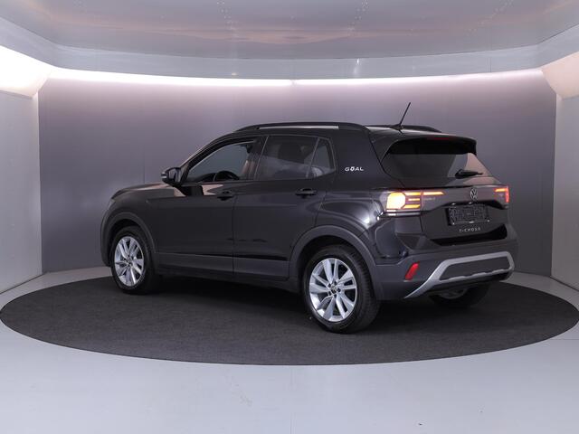 Volkswagen T-Cross 1.0 TSI Life Edition Goal 95PK | Navigatie | Parkeersensoren voor en achter | Stoelverwarming |