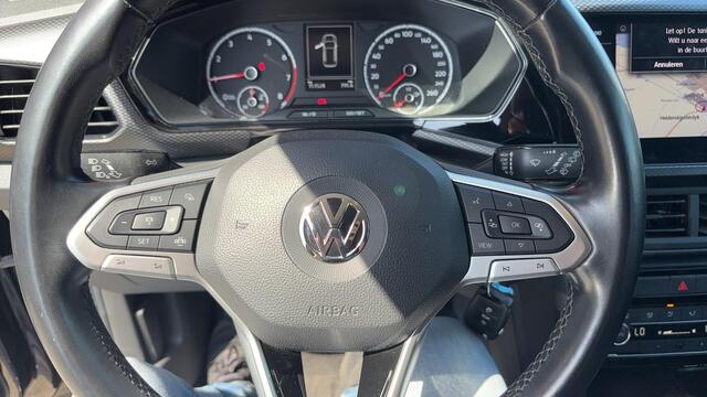 Volkswagen T-Cross 1.0 TSI Life TREKHAAK / NAVI / CLIMA / CARPLAY / PDC / BLUETOOTH / DAB+ / ACC / NL-AUTO