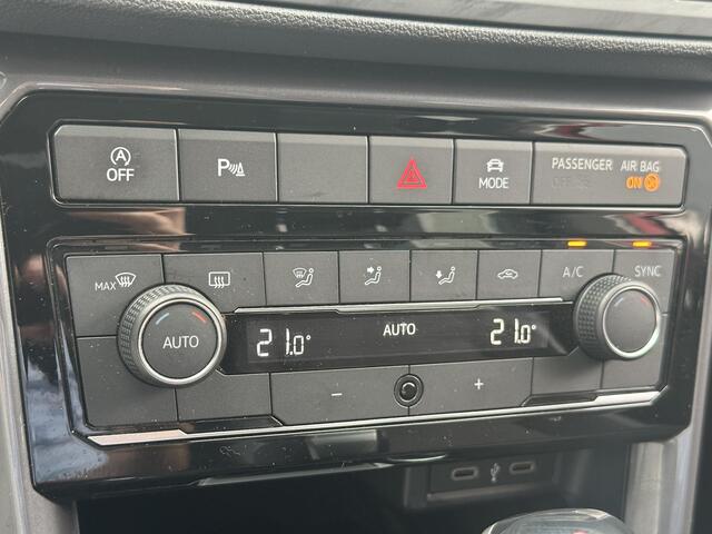 Volkswagen T-Cross 1.0 TSI Life Business / Automaat / digitaal instrumentenpaneel / Navigatie / adaptieve cruise control /