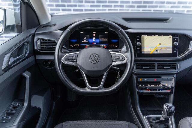 Volkswagen T-Cross 1.0 TSI Life Cruise Control Adaptief | Climate Control | Parkeersensoren | Privacy Glass | Navigatie | Apple Carplay | Android Auto