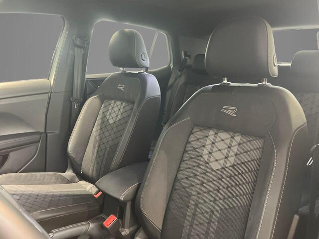 Volkswagen T-Cross 1.0TSI/116PK DSG R-Line · Navigatie · Apple/Android Car Play · Camera · Stoelverwarming · Garantie t/m 05-06-2030 of 100000km.