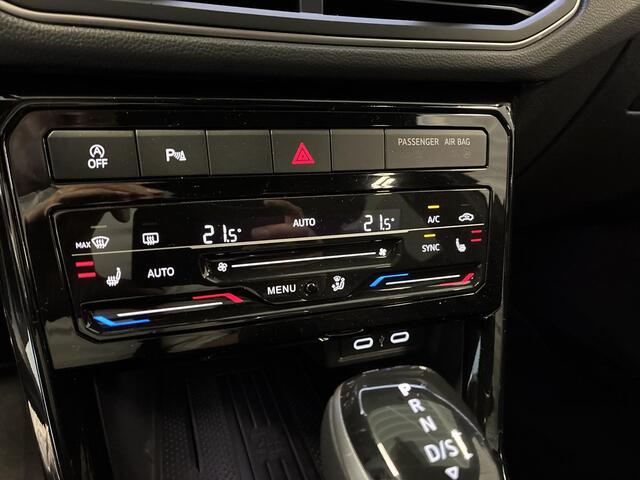 Volkswagen T-Cross 1.5 TSI 150pk DSG R-Line · Trekhaak · Navigatie · Apple/Android Car Play · Camera · Stoelverwarming
