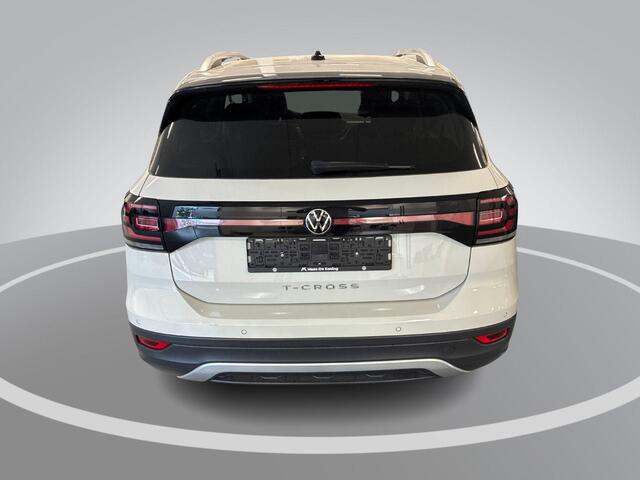 Volkswagen T-Cross 1.5 TSI 150pk DSG Style · Apple/Android Car Play · Camera · Stoelverwarming · LED verlichting