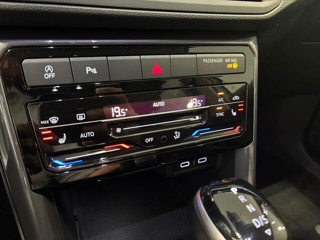 Volkswagen T-Cross 1.5 TSI 150pk DSG Style · Apple/Android Car Play · Camera · Stoelverwarming · LED verlichting