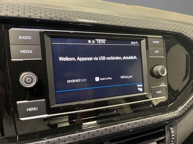 Volkswagen T-Cross 1.5 TSI 150pk DSG Style · Apple/Android Car Play · Camera · Stoelverwarming · LED verlichting