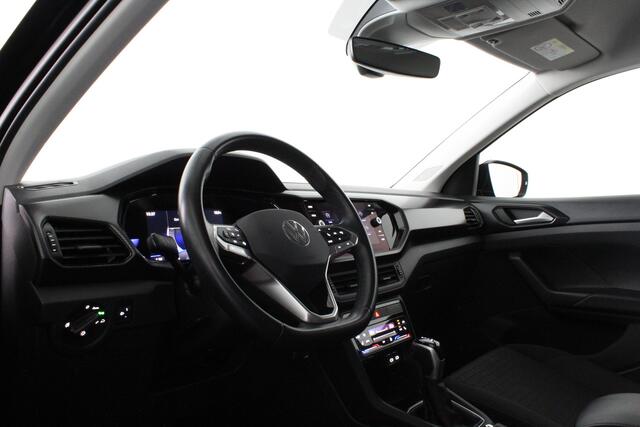 Volkswagen T-Cross 1.0 TSI Life Business > Achteruitrijcamera/17inch/Automaat/Stoelverwarming...