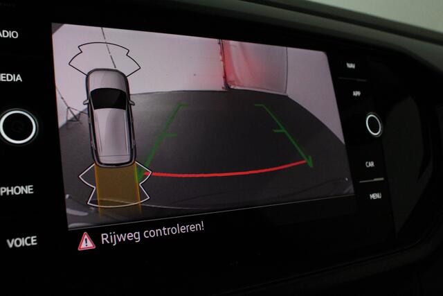 Volkswagen T-Cross 1.0 TSI Life Business > Achteruitrijcamera/17inch/Automaat/Stoelverwarming...