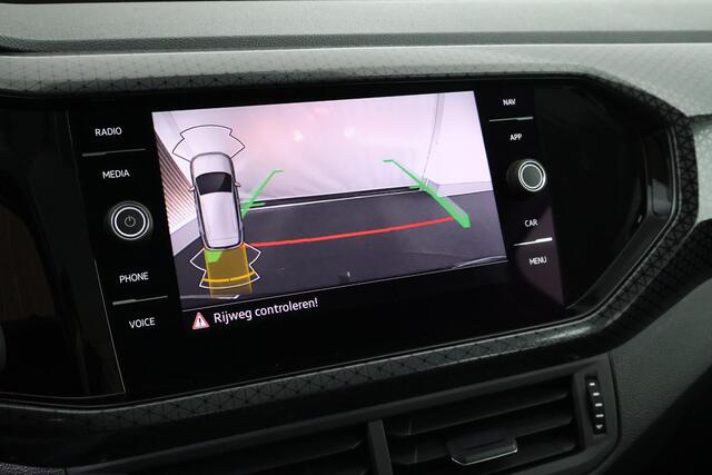 Volkswagen T-Cross 1.0 TSI 110pk Style Trekhaak Camera LED Navigatie