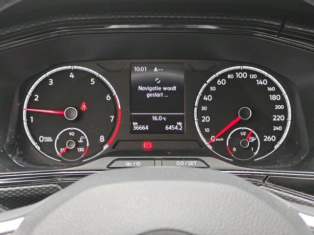 Volkswagen T-Cross 1.0 TSI Life / ADAPTIVE CRUISE/ PARKEER SENSOREN/ NAVI/ DAB/ AIRCO
