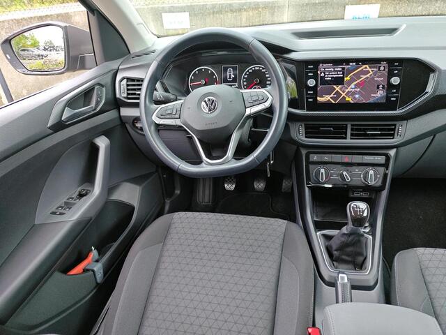 Volkswagen T-Cross 1.0 TSI Life / ADAPTIVE CRUISE/ PARKEER SENSOREN/ NAVI/ DAB/ AIRCO