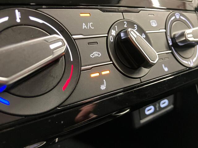 Volkswagen T-Cross 1.0TSI/95PK Life · Camera · Stoelverwarming · Apple/Android Car Play · Navigatie · Keyless ·