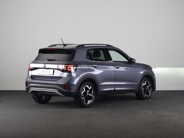 Volkswagen T-Cross 1.5 TSI R-Line 150pk DSG | Trekhaak | Navigatie | Parkeercamera | PDC