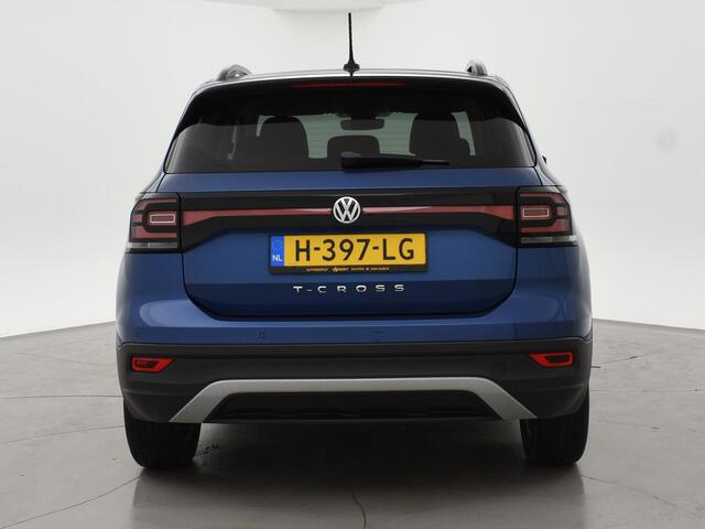 Volkswagen T-Cross 1.0 TSI LIFE + VIRTUAL COCKPIT | NAVIGATIE | ADAPTIVE CRUISE | APPLE CARPLAY | DODEHOEK ASSISTENT