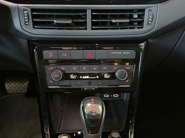 Volkswagen T-Cross 1.5 TSI 150pk Style Business R | Navi | 18" | ACC | Camera | Led | Dodehoek | Stoelverwarming | Prachtige T-Cross!