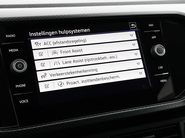 Volkswagen T-Cross 1.0 TSI 95pk · Camera · Apple/Android Car Play · Navigatie · Stoelverwarming · 16'' Inch · Garantie t/m 28-03-2028 of 100.000km