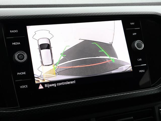 Volkswagen T-Cross 1.0 TSI 95pk · Camera · Apple/Android Car Play · Navigatie · Stoelverwarming · 16'' Inch · Garantie t/m 28-03-2028 of 100.000km