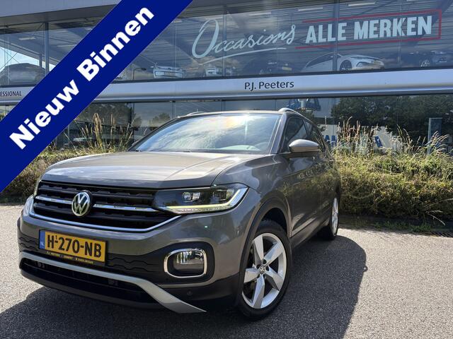 Volkswagen T-Cross 1.0 TSI Style Airco - Parkeersensoren - Navigatie - Licht metalen velgen 17 inch - Dodehoek detector - Dakrails - Bluetooth - Cruise control - Led verlichting - Radio - Start/stop systeem - Stuur multifunc - Elektrische ramen