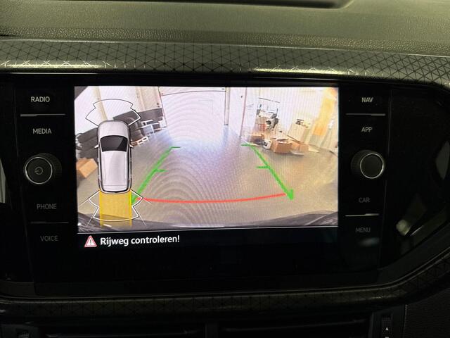 Volkswagen T-Cross 1.0 TSI 110pk DSG Style · Camera · Keyless · Stoelverwarming · Apple/Android Car Play · 17"Velgen · Draadloze Telefoonlader ·