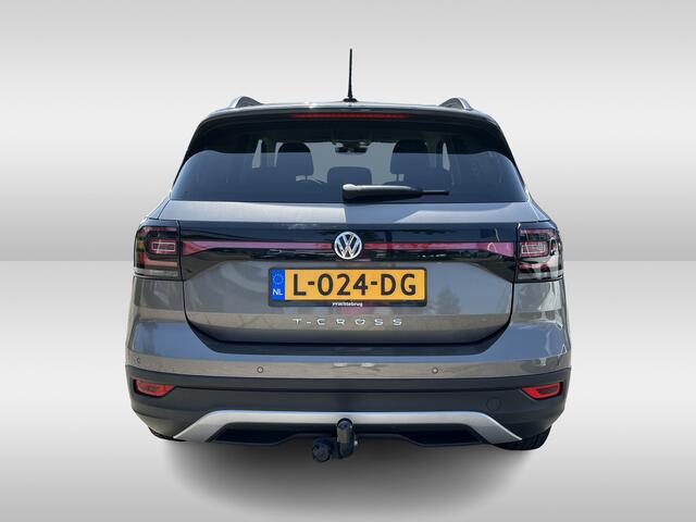 Volkswagen T-Cross 1.0 TSI Style DSG Automaat Trekhaak / Navigatie / Parkeersensoren / Airco(Clima) / Stoelverwarming / App-connect