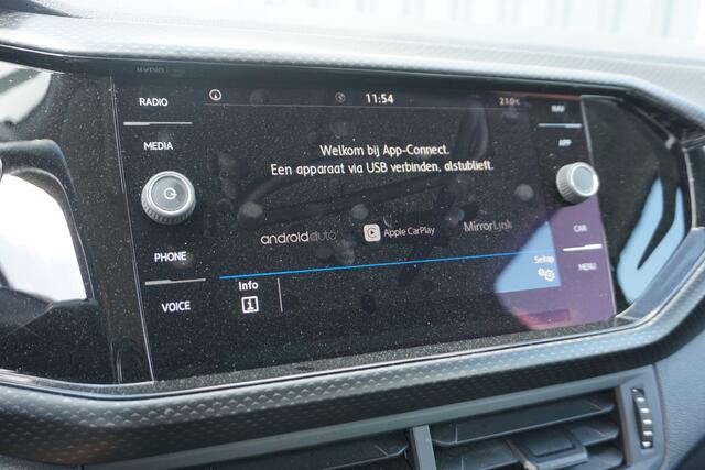 Volkswagen T-Cross 1.0 TSI Life | LEDER | CAMERA | ADAPT. CRUISE | CARPLAY/ NAVI |