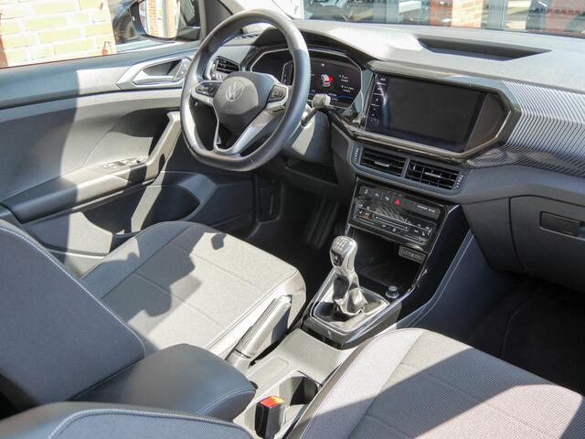 Volkswagen T-Cross 1.0 TSI 111PK R-Line | NAVIGATIE | CRUISE CONTROL |