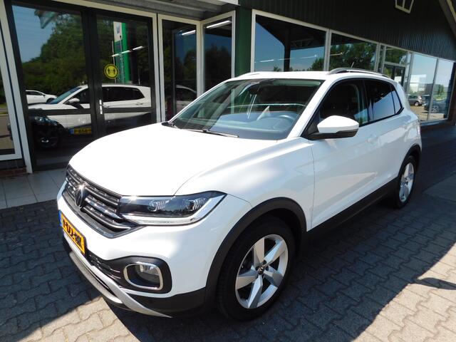 Volkswagen T-Cross 1.5TSI 150PK STYLE!! All-in Prijs! Trekhaak!