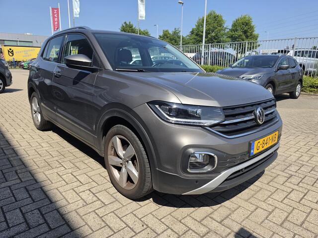 Volkswagen T-Cross 1.0 TSI Style | Navigatie | Trekhaak | Camera |