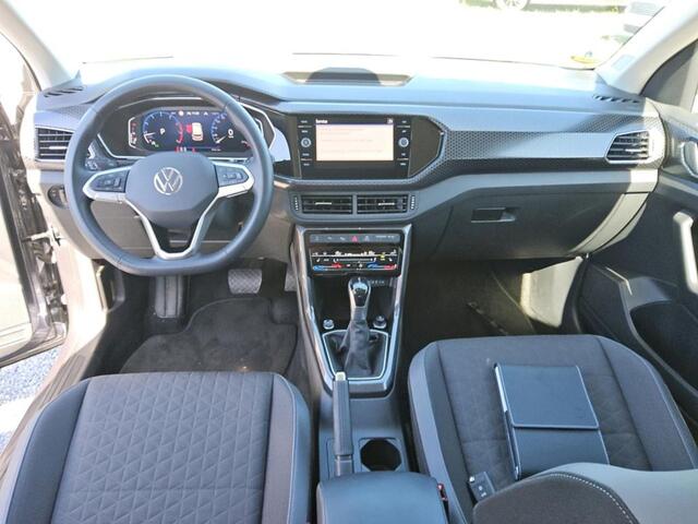 Volkswagen T-Cross 1.5 TSI STYLE AUTOMAAT Stoelverwarming | Park Assist | Virtual Cockpit